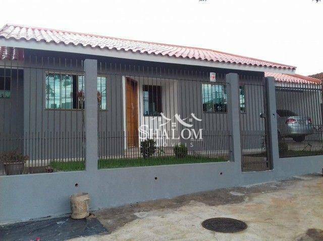 Casa à venda com 4 quartos, 130m² - Foto 1