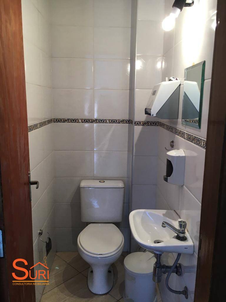 Casa à venda com 3 quartos, 320m² - Foto 30