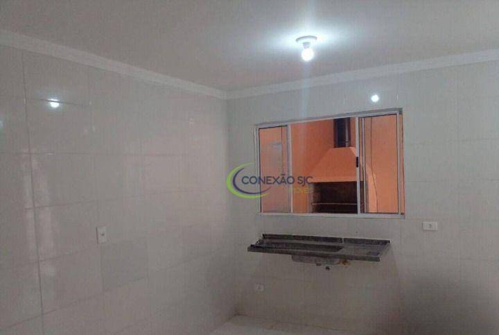 Sobrado à venda com 5 quartos, 200m² - Foto 14