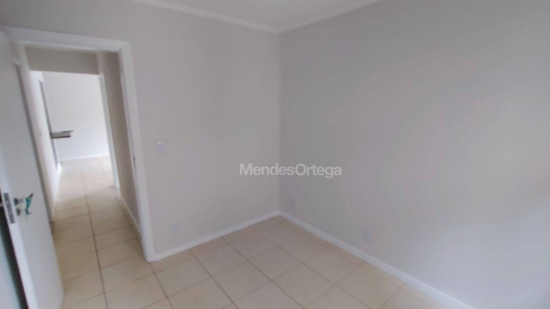 Apartamento à venda com 3 quartos, 70m² - Foto 15