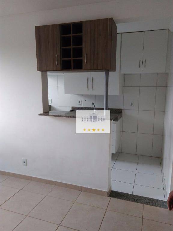 Apartamento à venda com 2 quartos, 45m² - Foto 9