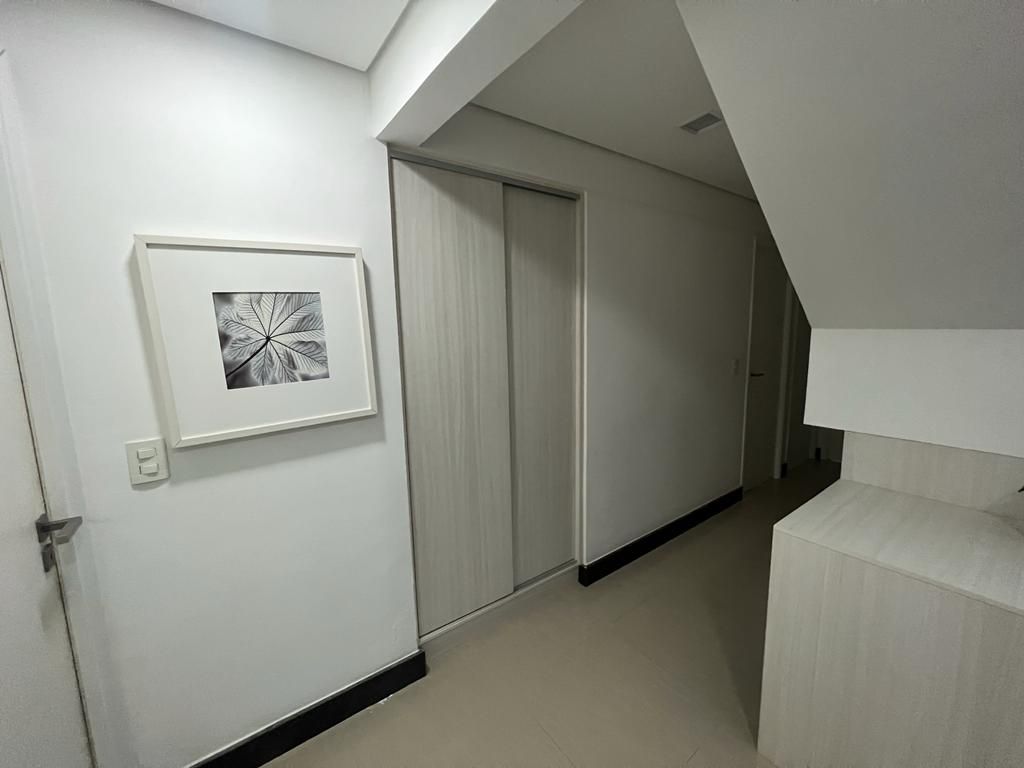 Apartamento à venda com 4 quartos, 163m² - Foto 14