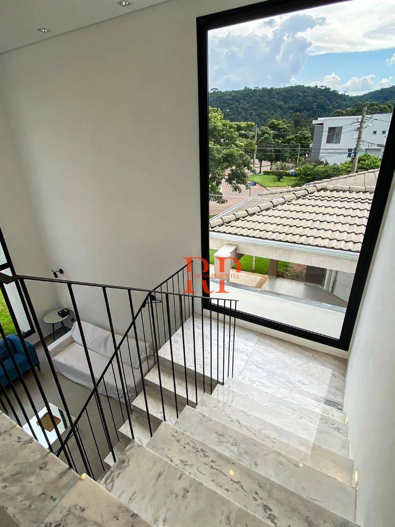 Casa à venda com 4 quartos, 233m² - Foto 33