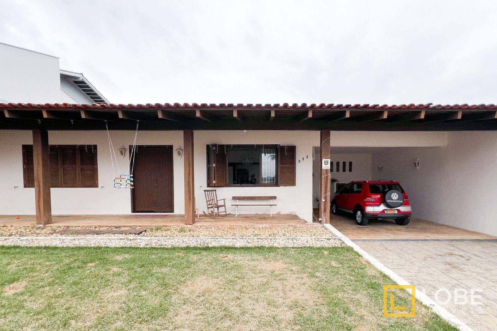 Casa à venda com 4 quartos, 419m² - Foto 2