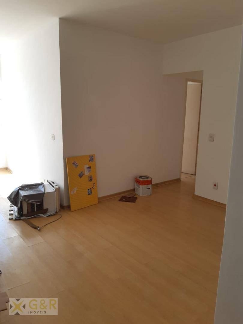 Apartamento à venda com 3 quartos, 82m² - Foto 15