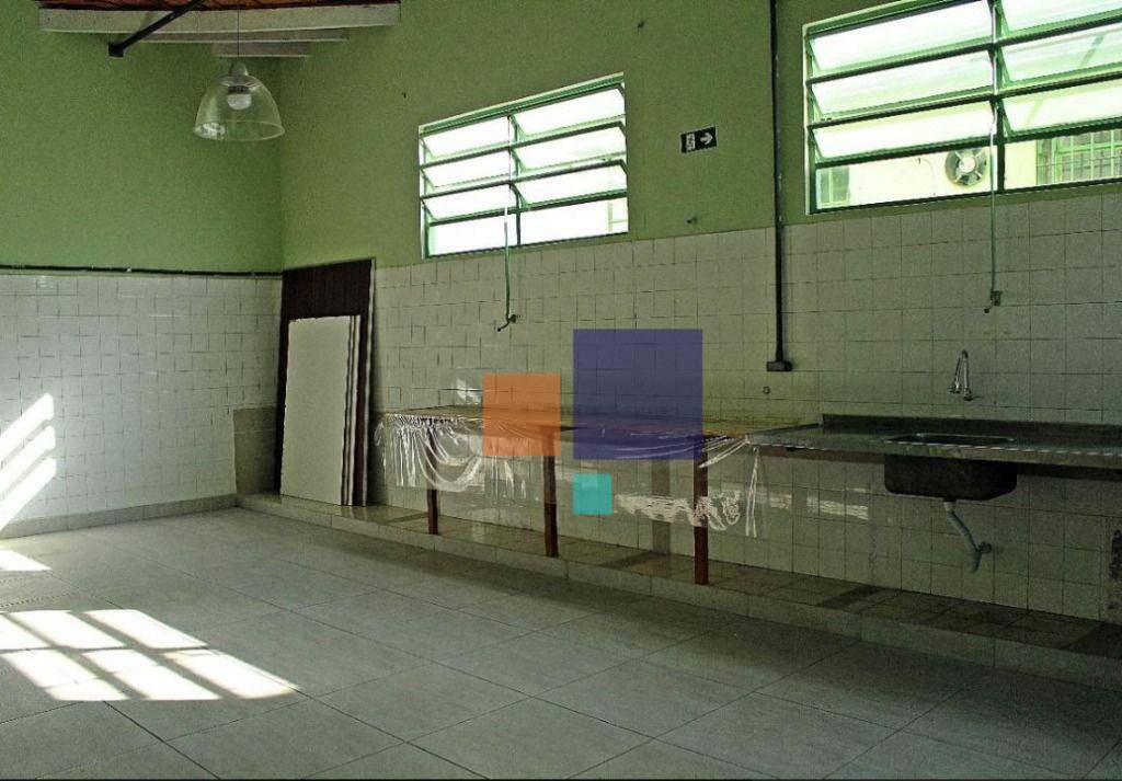 Casa para alugar, 300m² - Foto 11