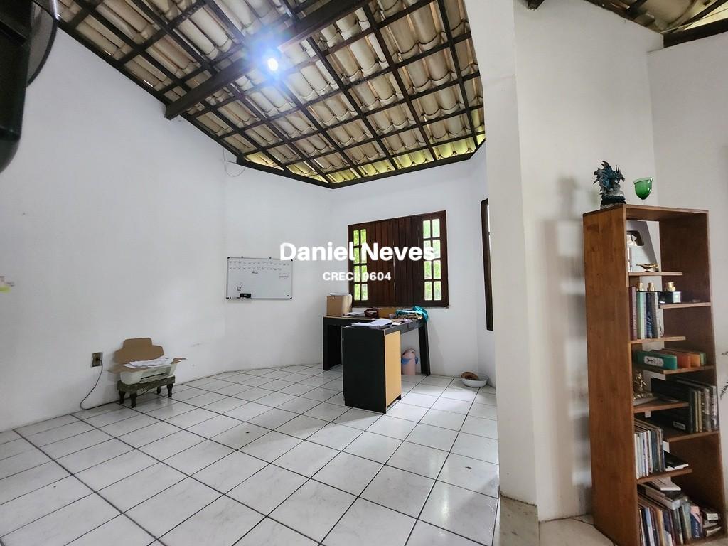 Casa à venda com 4 quartos, 207m² - Foto 8
