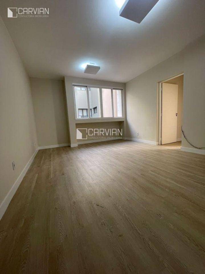 Apartamento à venda com 3 quartos, 67m² - Foto 1