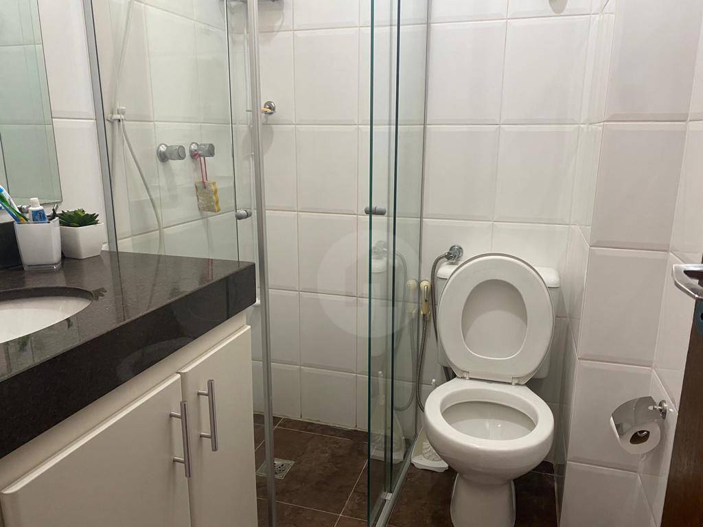 Apartamento à venda com 3 quartos, 156m² - Foto 8