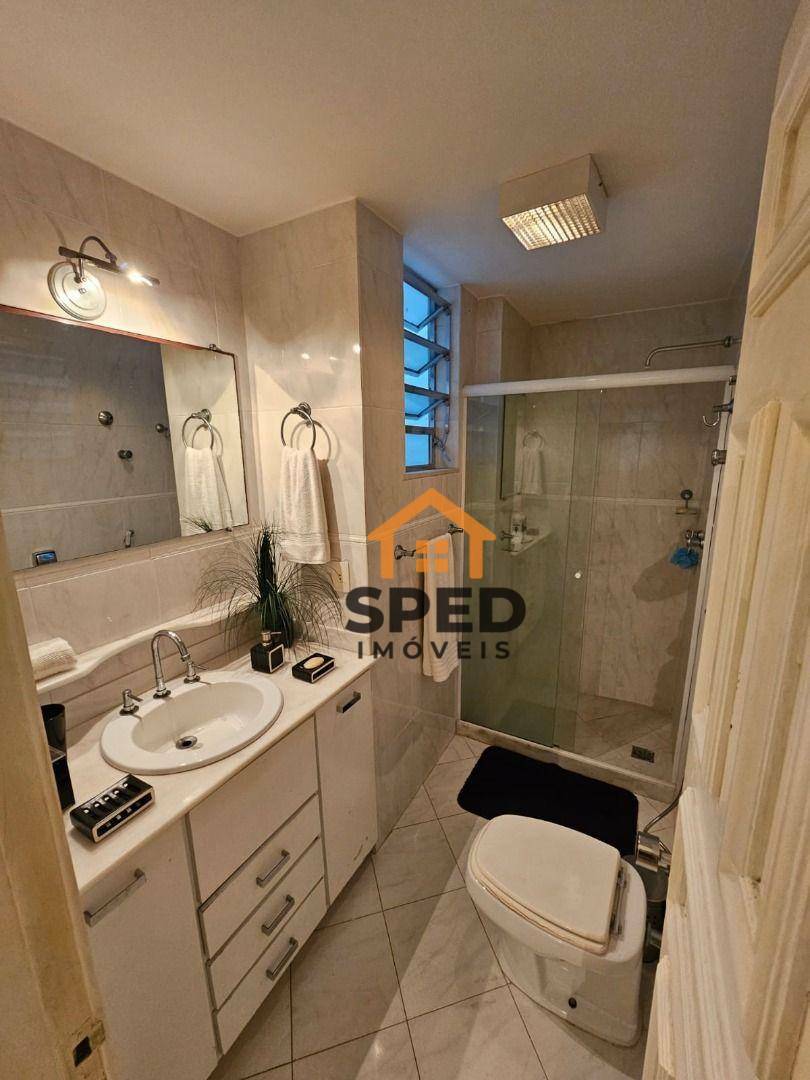 Apartamento à venda com 3 quartos, 220m² - Foto 16