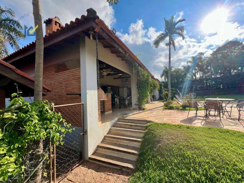 Casa de Condomínio à venda com 4 quartos, 450m² - Foto 10