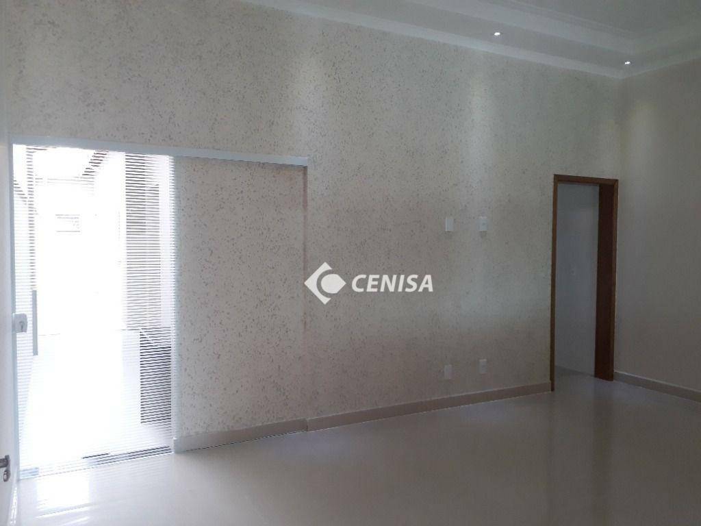 Casa à venda com 3 quartos, 133m² - Foto 2