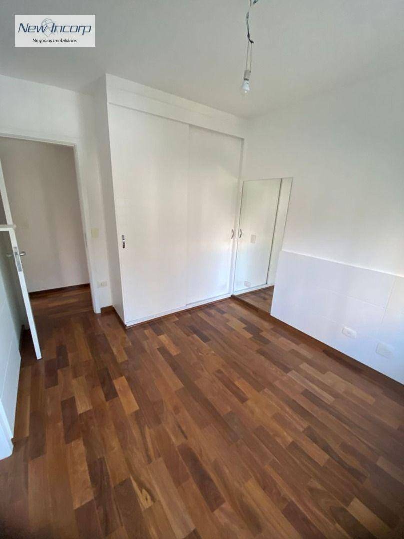 Apartamento à venda com 4 quartos, 220m² - Foto 8