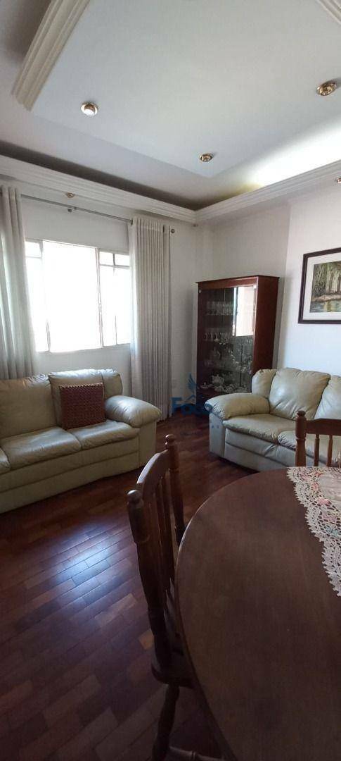 Apartamento à venda com 3 quartos, 97m² - Foto 2