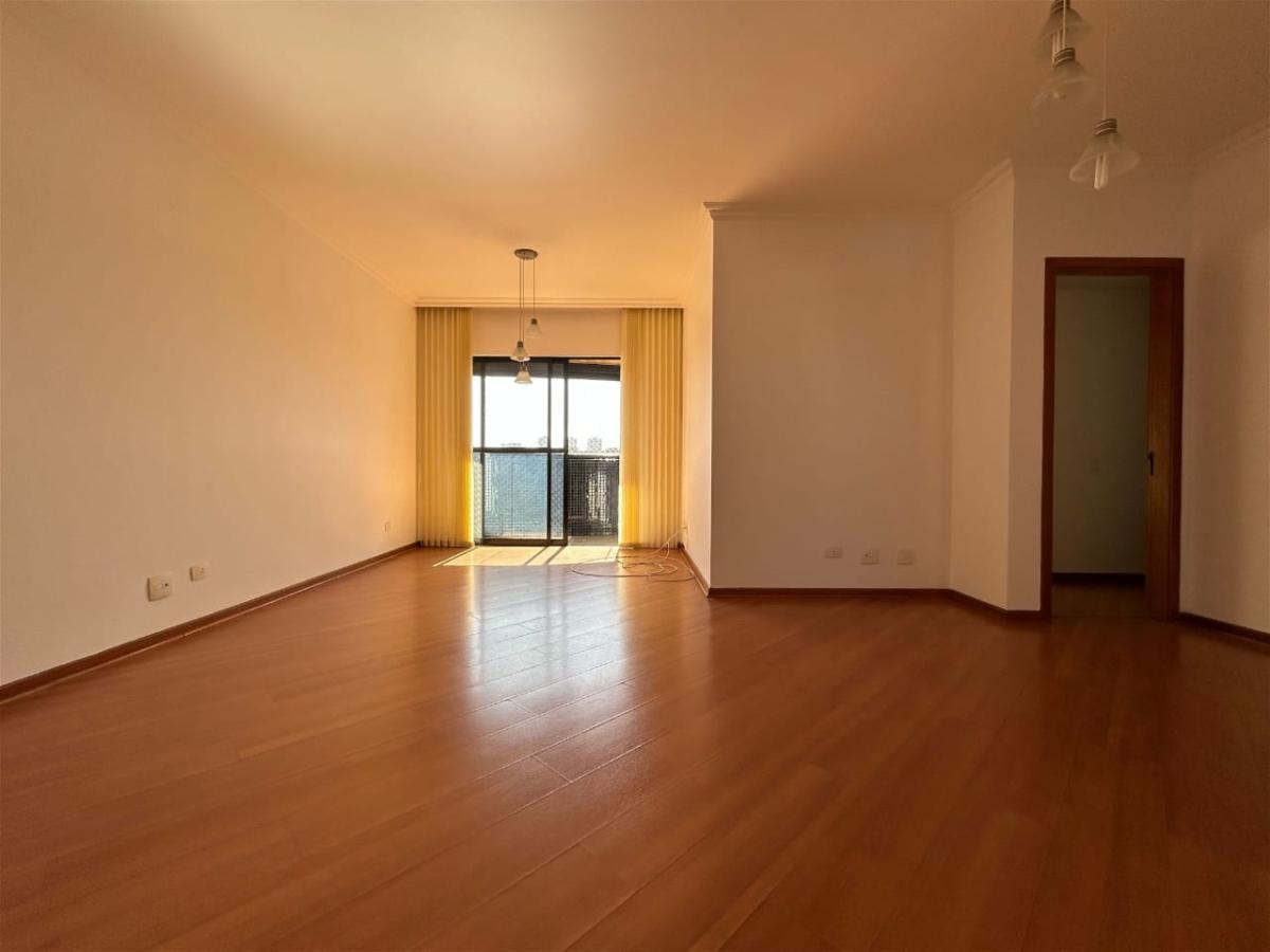 Apartamento à venda com 3 quartos, 109m² - Foto 7