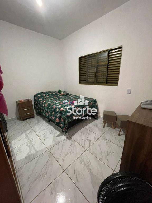 Casa à venda com 3 quartos, 110m² - Foto 10