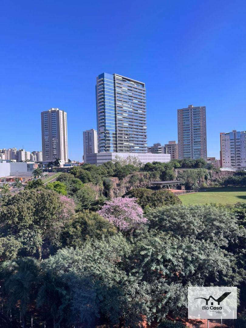 Apartamento à venda com 3 quartos, 124m² - Foto 1