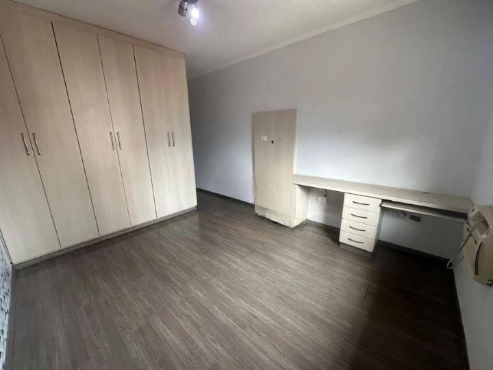 Sobrado à venda e aluguel com 3 quartos, 131m² - Foto 17