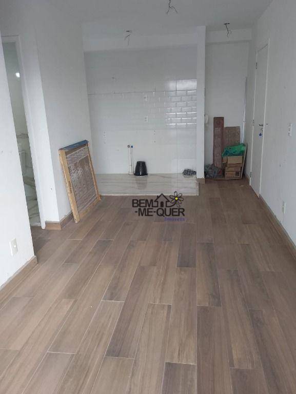 Apartamento à venda com 2 quartos, 49m² - Foto 2