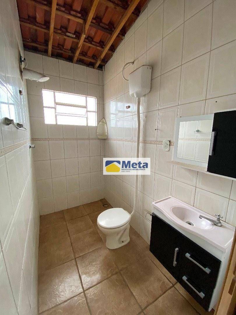 Casa à venda com 3 quartos, 180m² - Foto 24