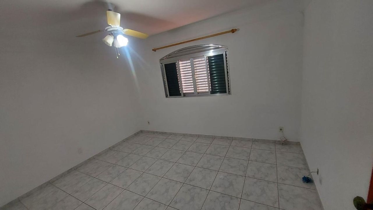 Sobrado à venda com 3 quartos, 200m² - Foto 20