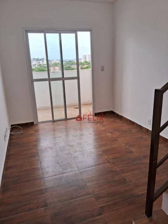 Apartamento à venda com 2 quartos, 137m² - Foto 2