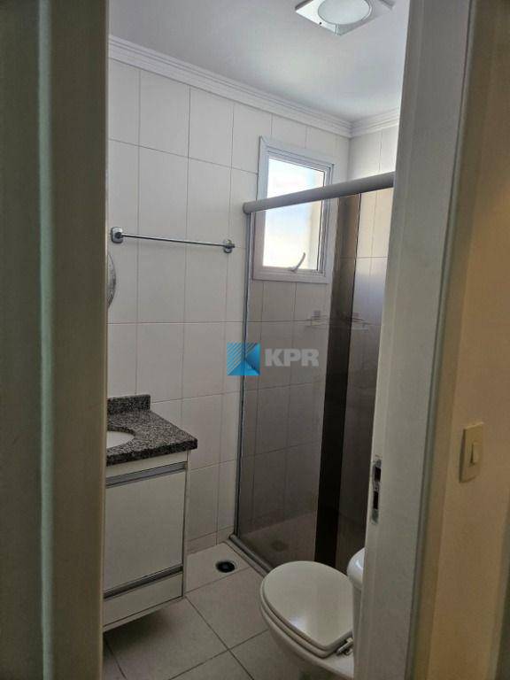 Apartamento para alugar com 3 quartos, 102m² - Foto 19