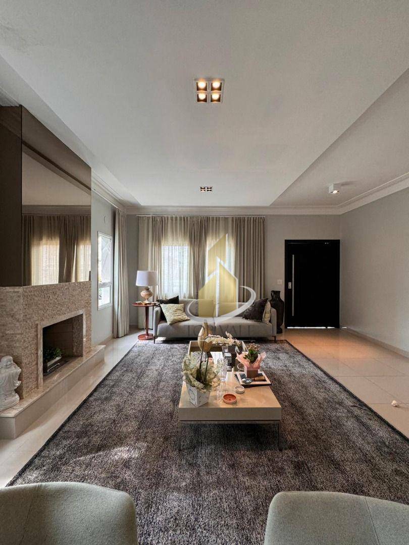 Sobrado à venda com 4 quartos, 363m² - Foto 2