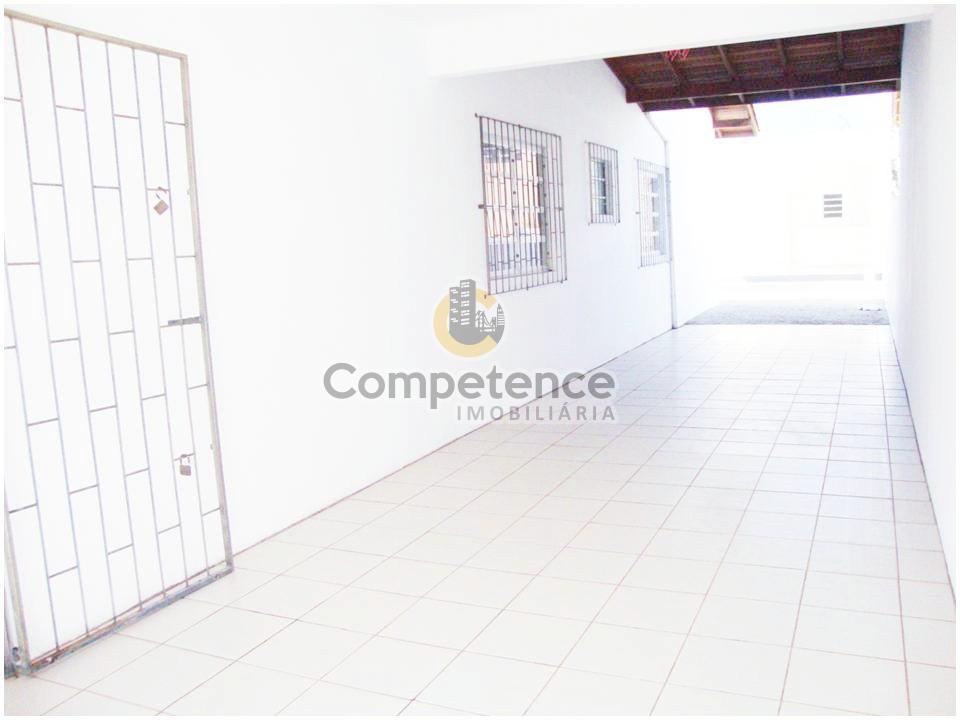Casa à venda com 3 quartos, 228m² - Foto 10