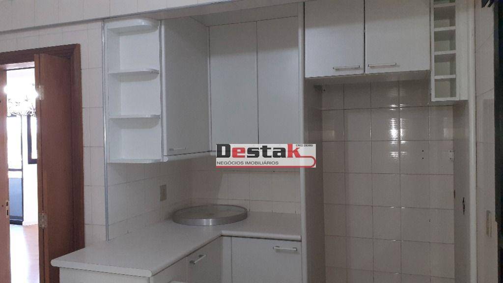 Apartamento à venda com 3 quartos, 178m² - Foto 43