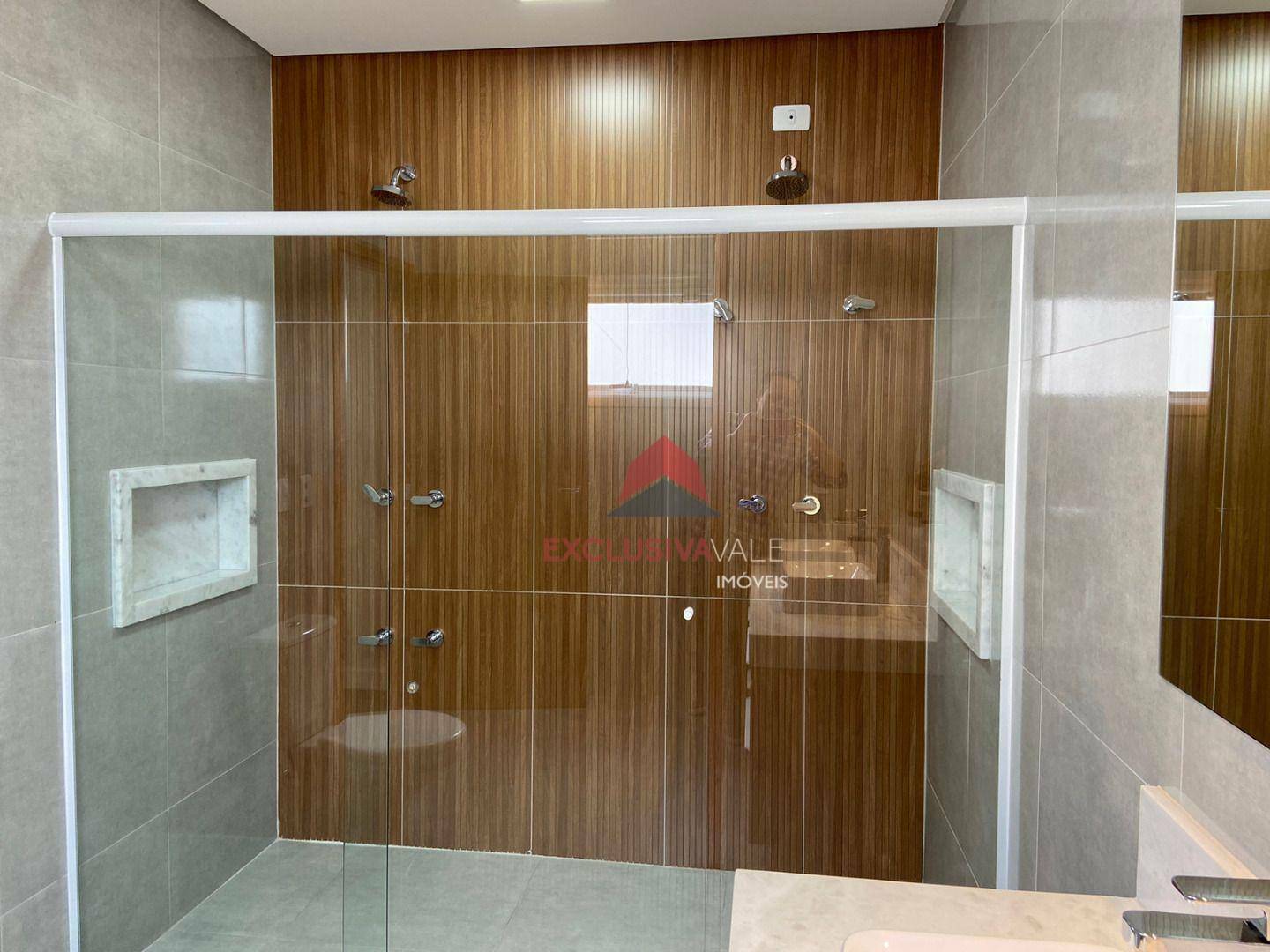 Casa de Condomínio à venda com 4 quartos, 291m² - Foto 40