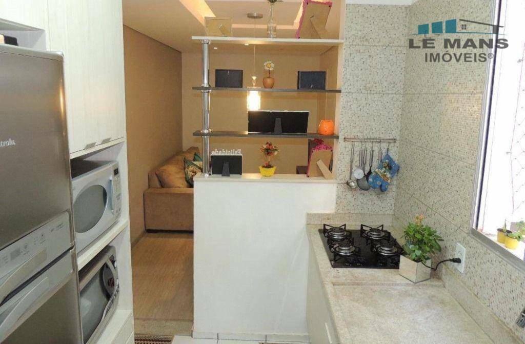 Apartamento à venda com 2 quartos, 45m² - Foto 1