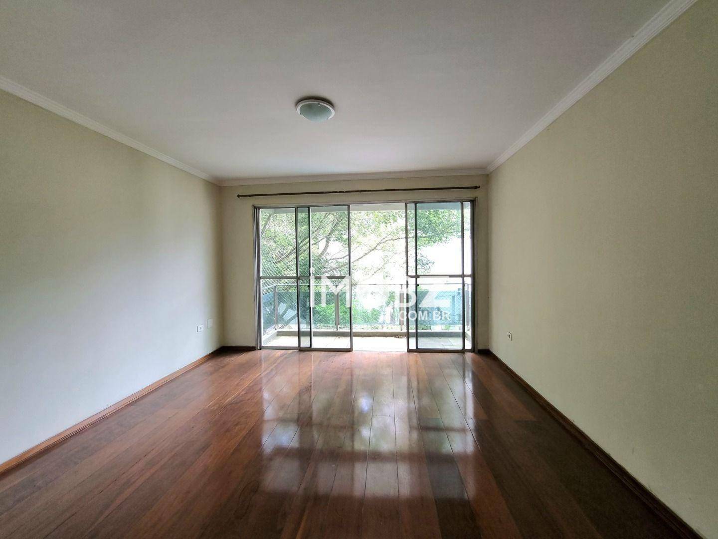 Apartamento à venda com 3 quartos, 116m² - Foto 2