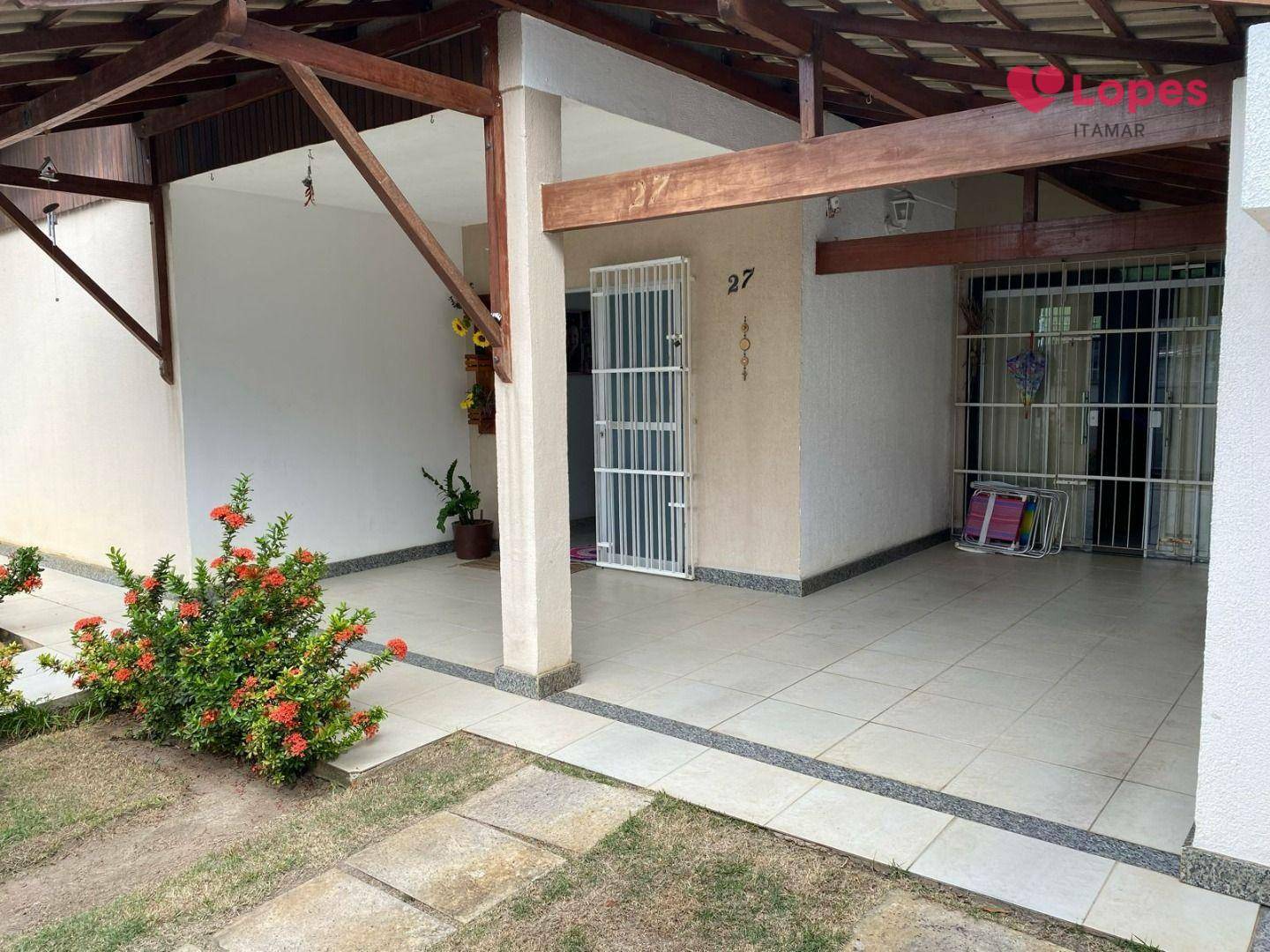 Casa à venda com 3 quartos, 250m² - Foto 3