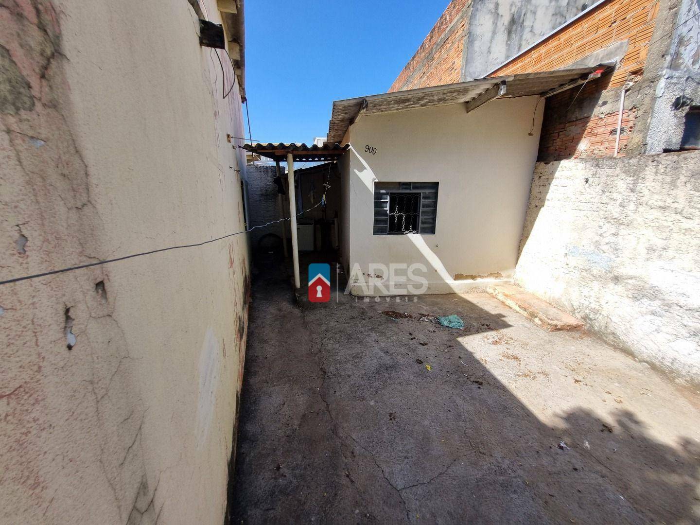 Casa à venda com 4 quartos, 239m² - Foto 26