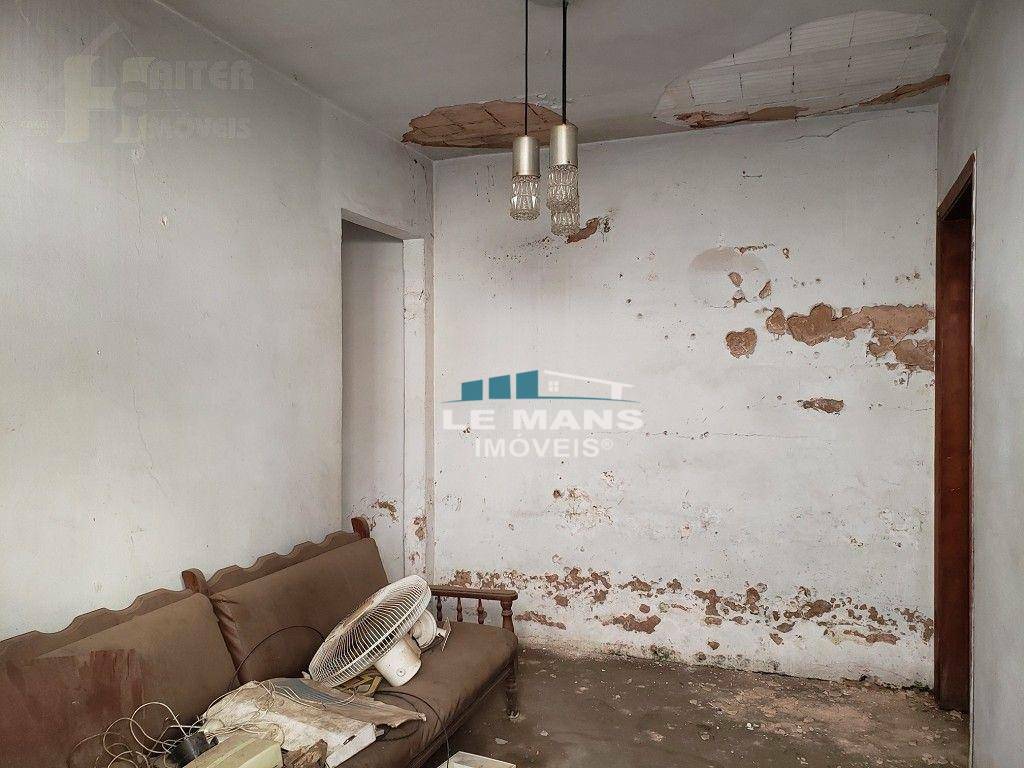 Casa à venda com 4 quartos, 291m² - Foto 15