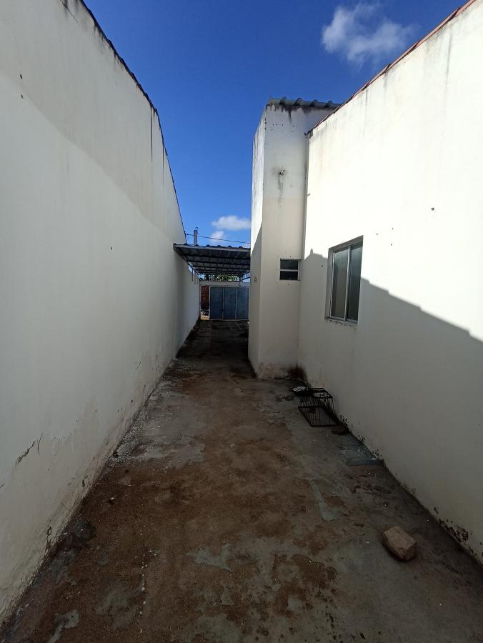 Casa para alugar com 2 quartos, 160m² - Foto 13