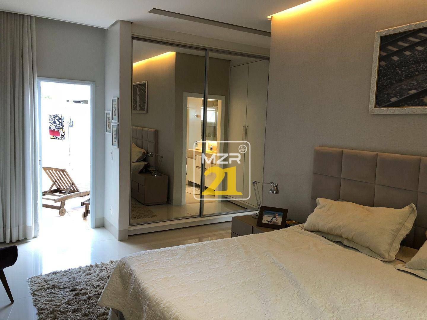 Casa de Condomínio à venda com 3 quartos, 210m² - Foto 42