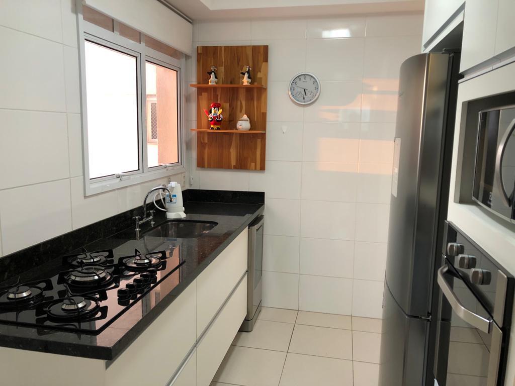 Apartamento à venda com 3 quartos, 112m² - Foto 7