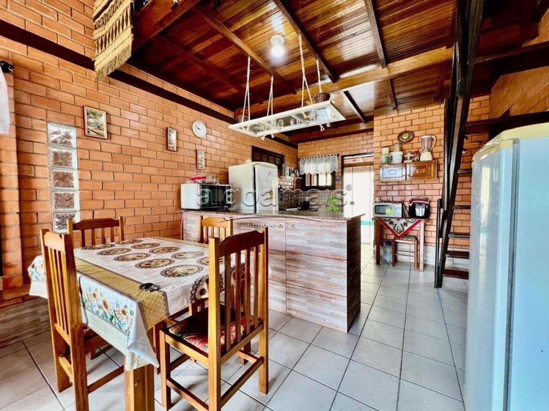 Casa à venda com 3 quartos, 125m² - Foto 14