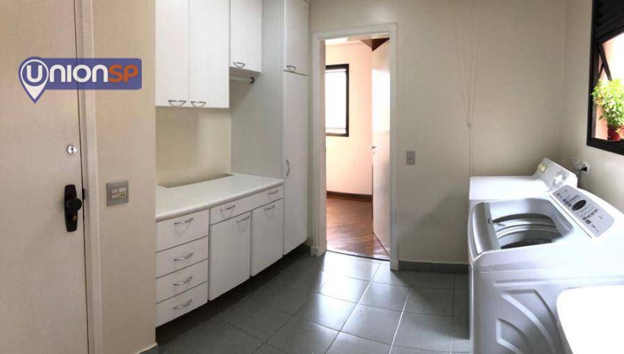 Apartamento à venda com 4 quartos, 230m² - Foto 13