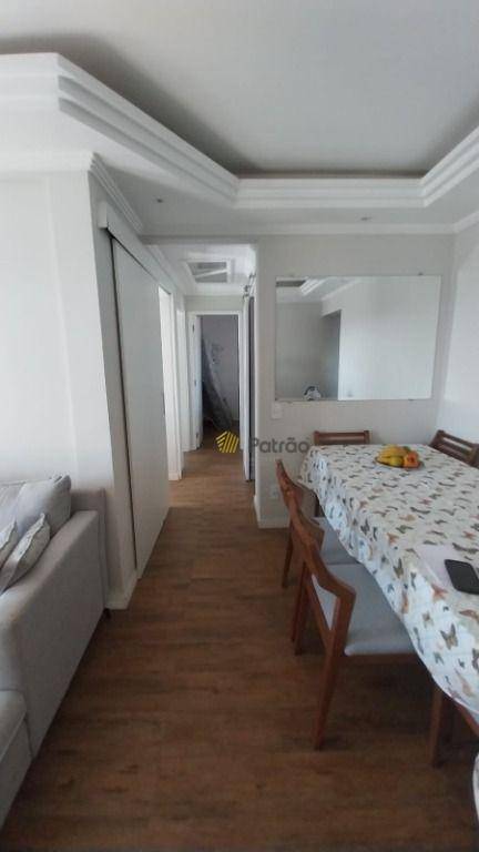 Apartamento à venda com 3 quartos, 70m² - Foto 6