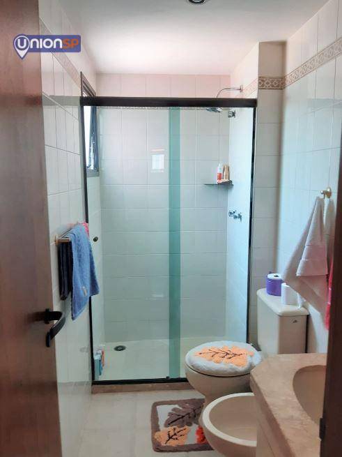 Apartamento à venda com 3 quartos, 95m² - Foto 11