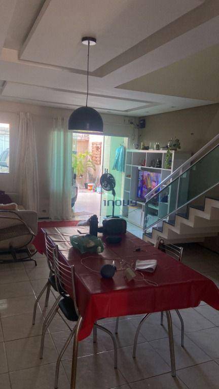 Casa, 3 quartos, 158 m² - Foto 4