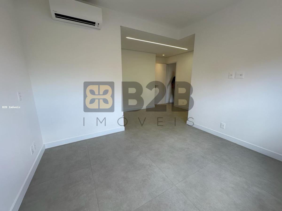 Apartamento à venda com 3 quartos, 117m² - Foto 8