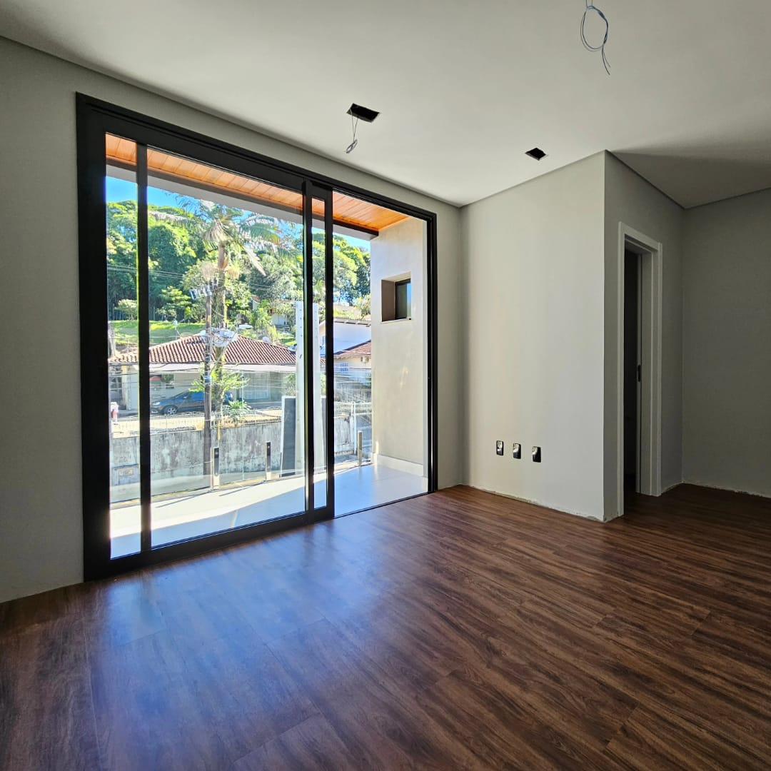 Casa à venda com 3 quartos, 134m² - Foto 3