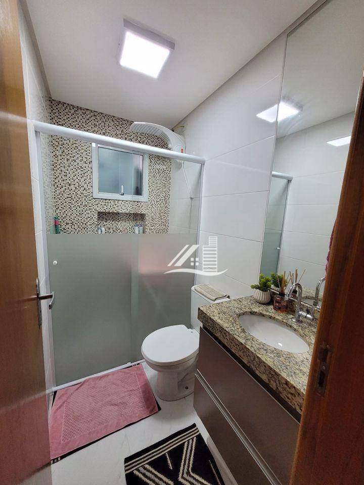 Apartamento à venda com 2 quartos, 72m² - Foto 20