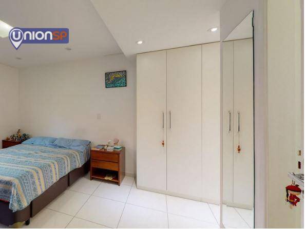 Apartamento à venda com 2 quartos, 67m² - Foto 5