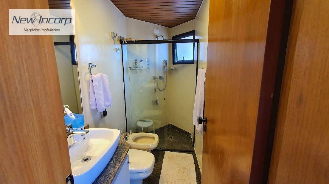 Apartamento à venda com 4 quartos, 154m² - Foto 28