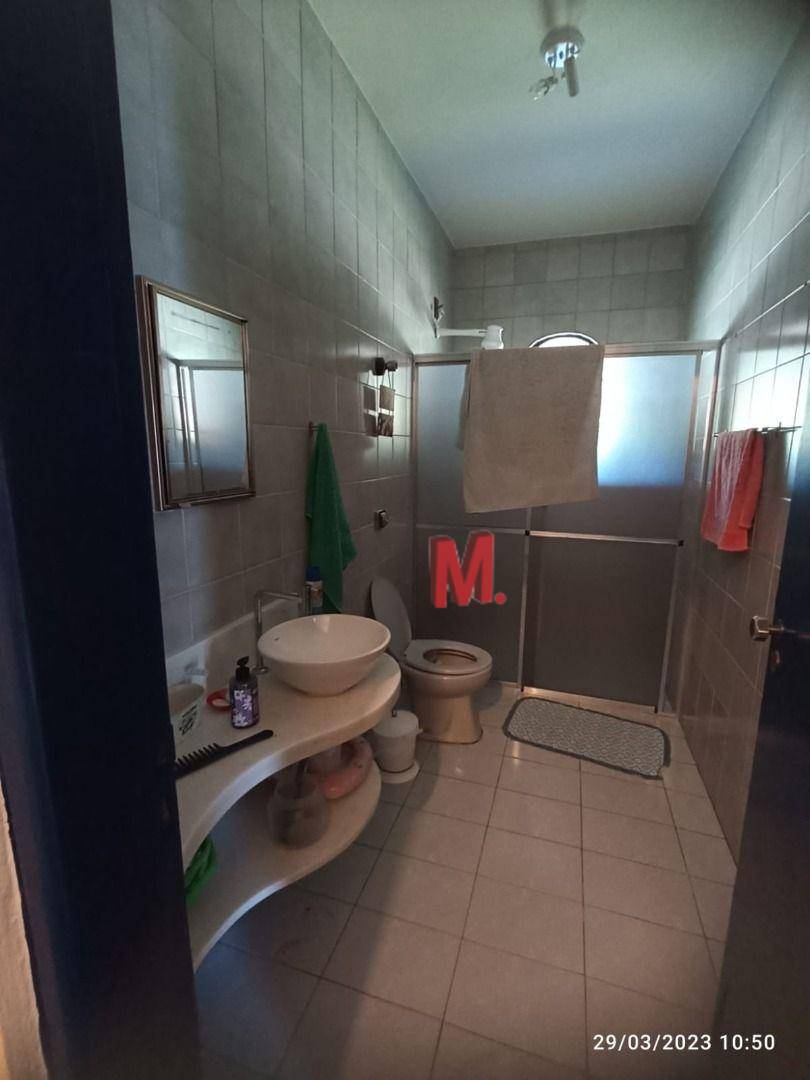 Chácara à venda com 4 quartos, 245m² - Foto 8